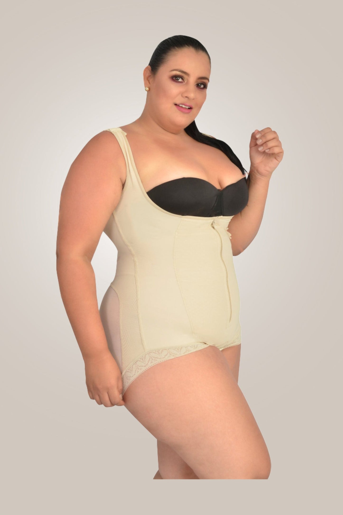 Plus size shapewear | tummy control bodysuit - front